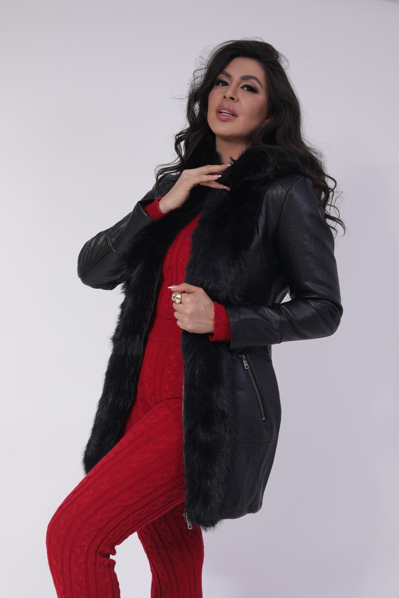 CHAQUETA LARGA VINIPIEL PELUCHE