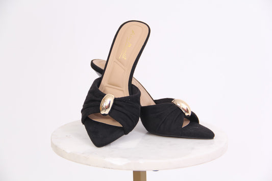 ZAPATILLA ABIERTA BOTON DORADO