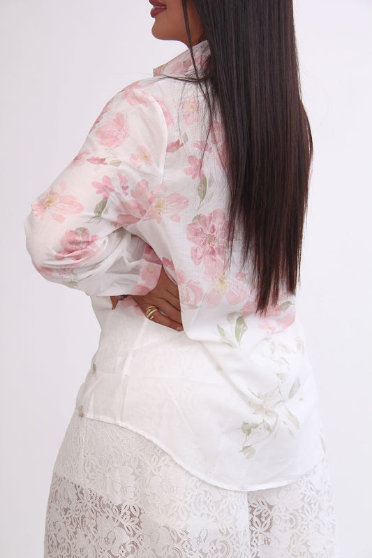 BLUSA BOTONERA FLOREADA MANGA LARGA