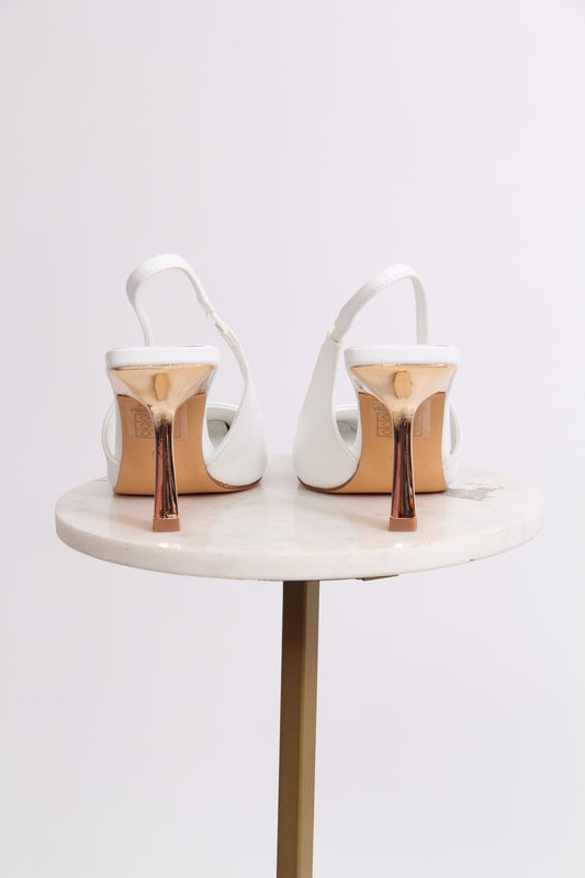 ZAPATILLA STILETO PUNTA DORADA