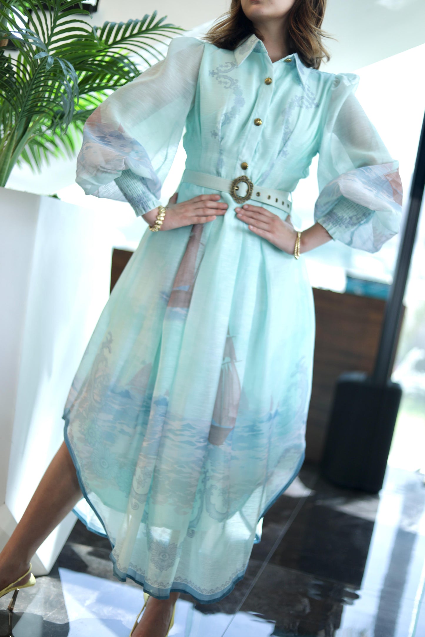 VESTIDO MANGA LARGA FALDA CIRCULAR CON CINTURON