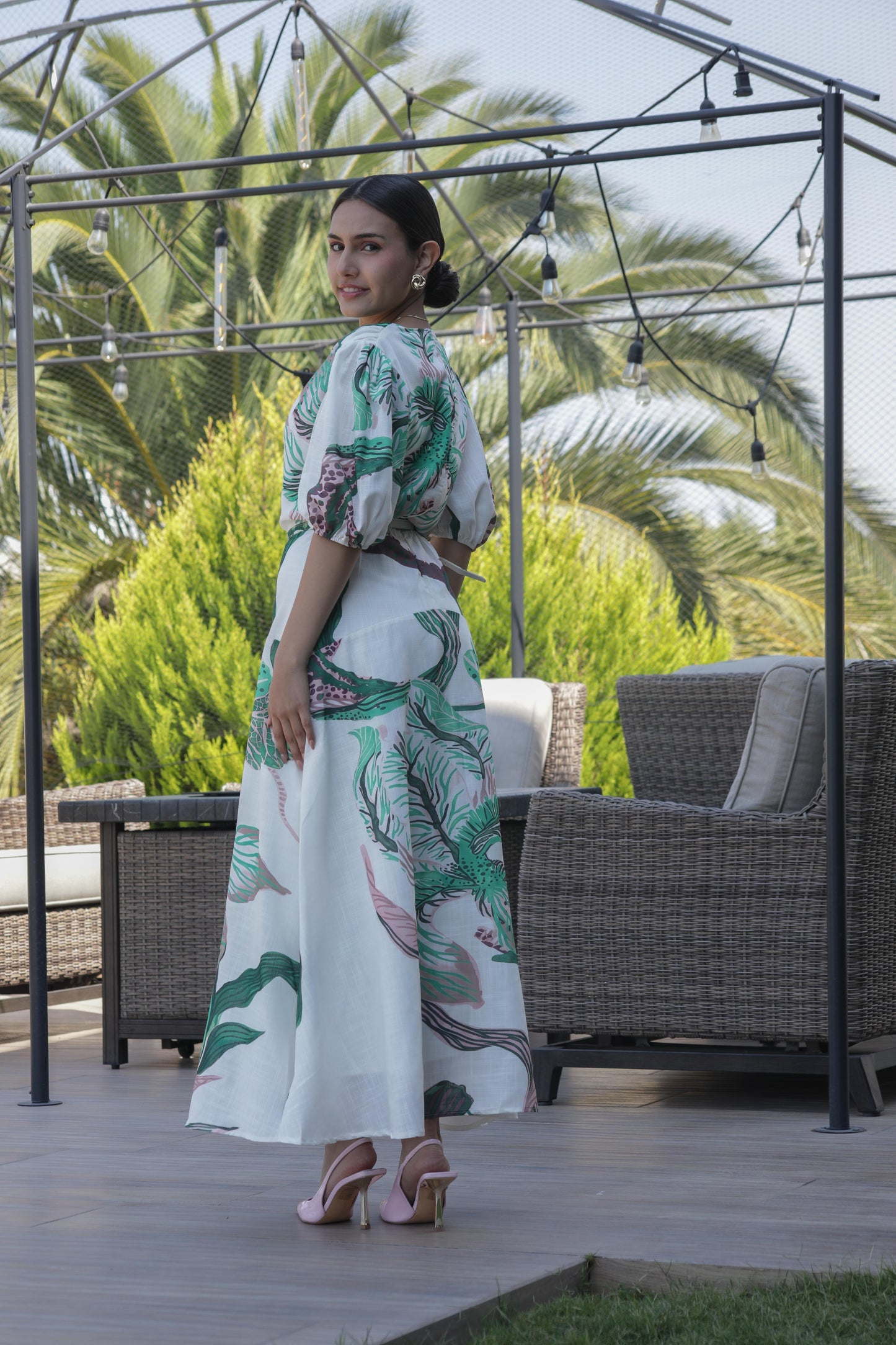 MAXIVESTIDO CON MANGA Y CINTURON