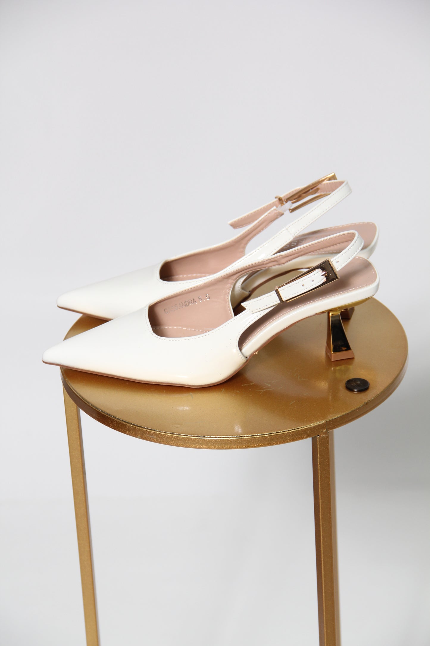 ZAPATILLA STILETTO TACON BAJO