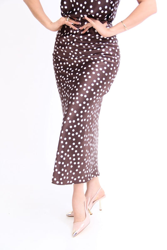 FALDA SATIN LARGA BOLEADA