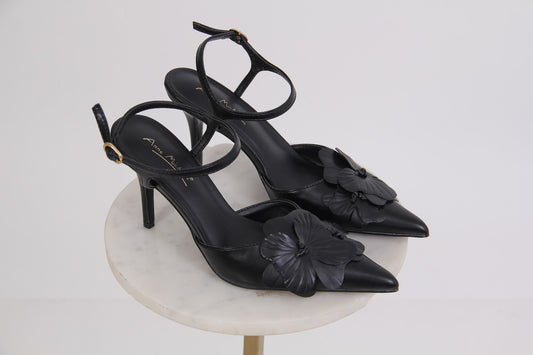 STILETTO CON APLICACION FLORES