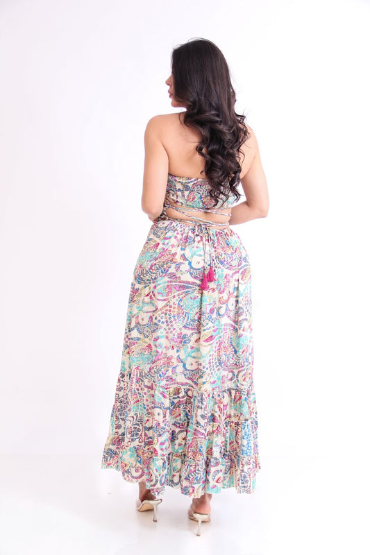 VESTIDO LARGO STRAPPLE TODO RESORTE TIRAS CORSETTE