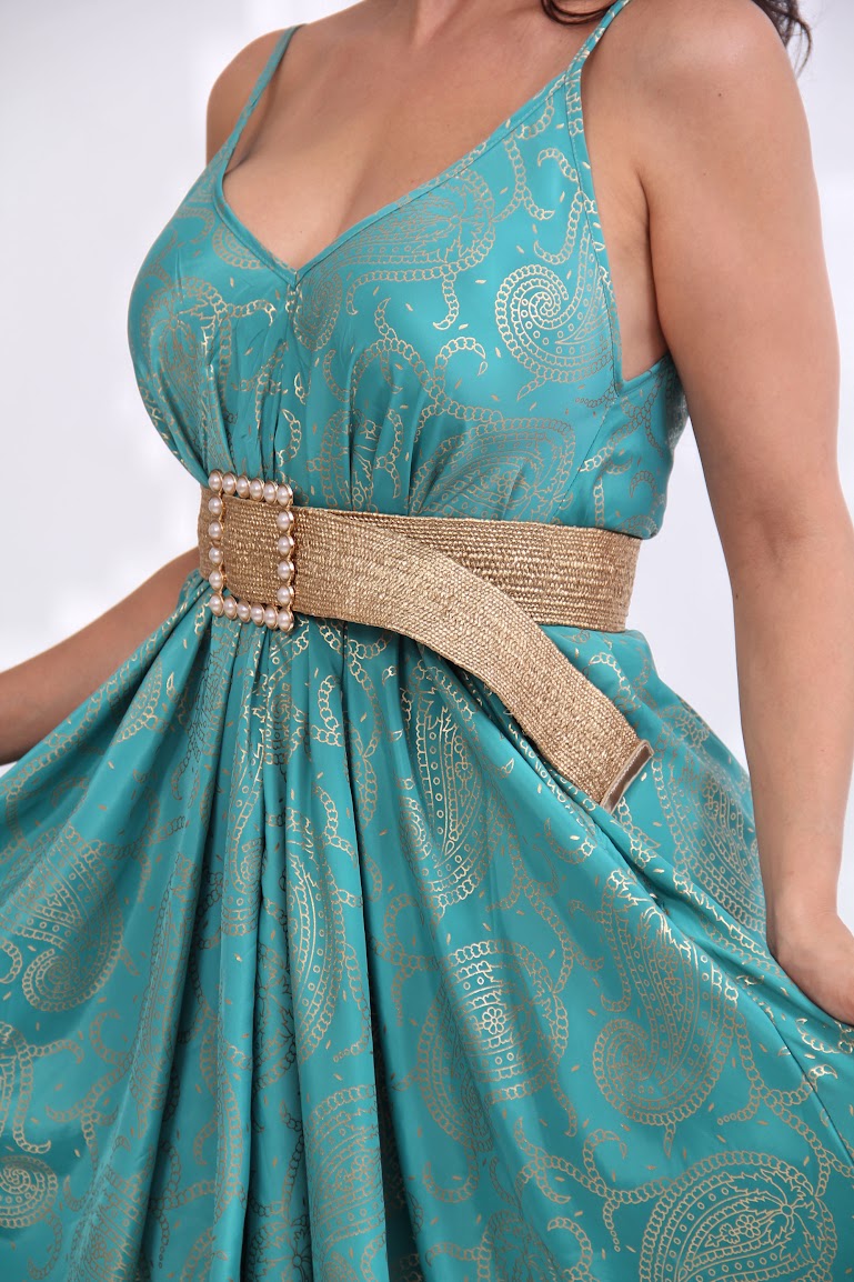 VESTIDO LARGO TIRANTES SIMPLE BOLSAS