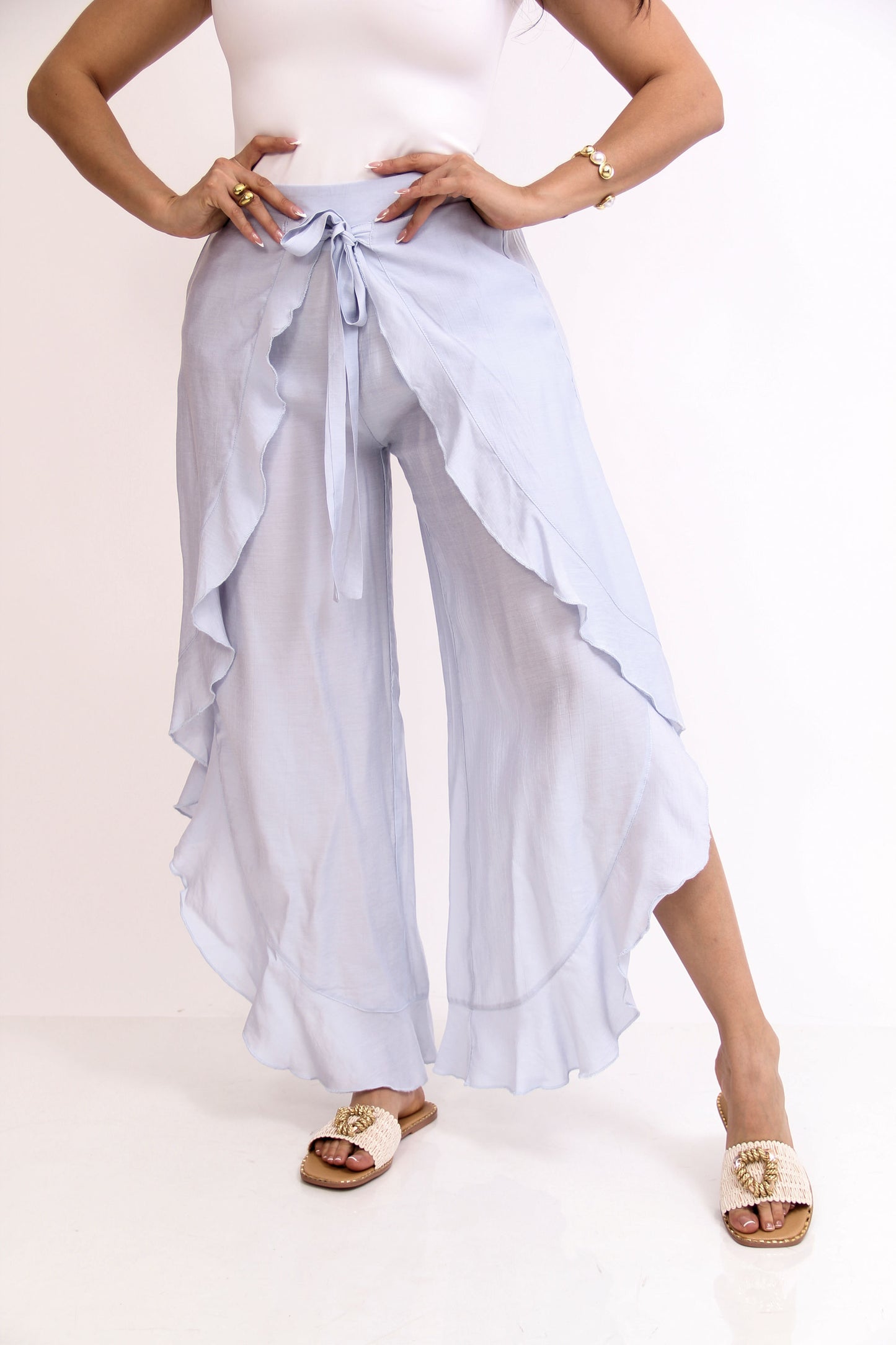 PANTALON ASIMETRICO CON PAREO