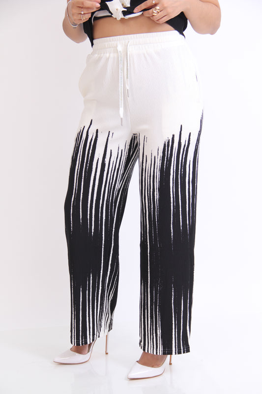 PANTALON CON JARETA Y BRILLOS
