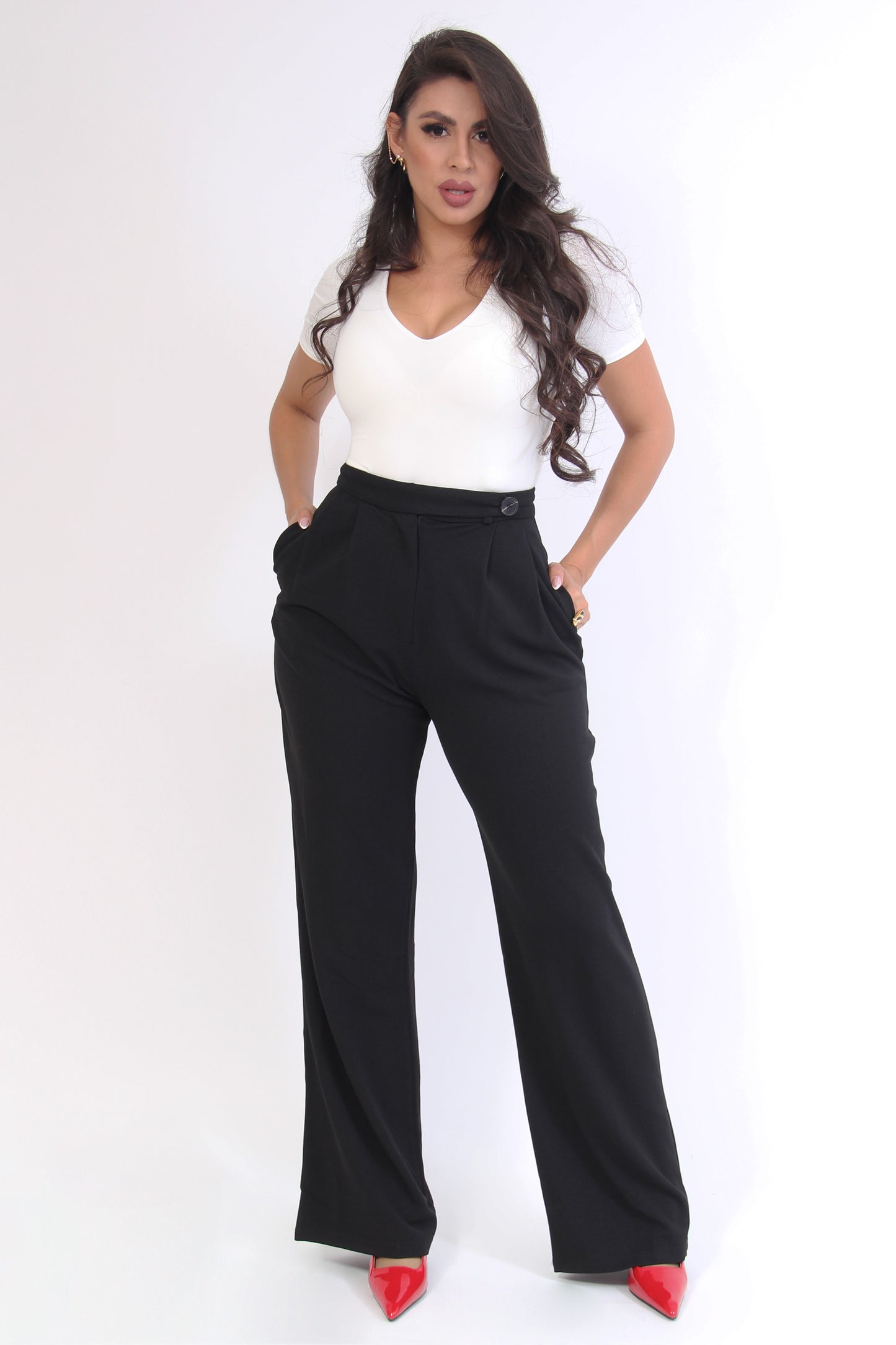 PANTALON NEGRO DE VESTIR RECTO BOTON