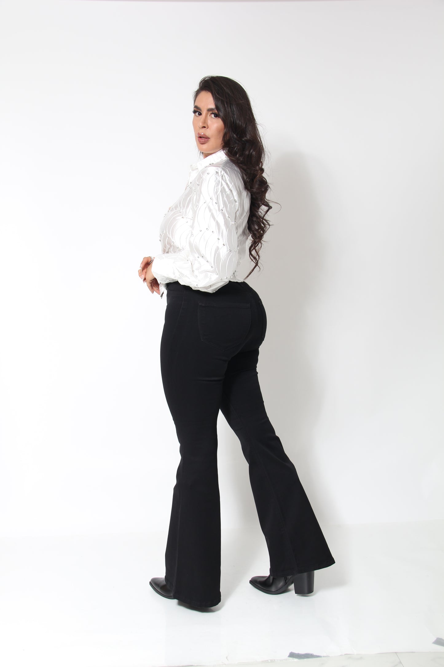 JEANS NEGRO BASICO VIBRANT