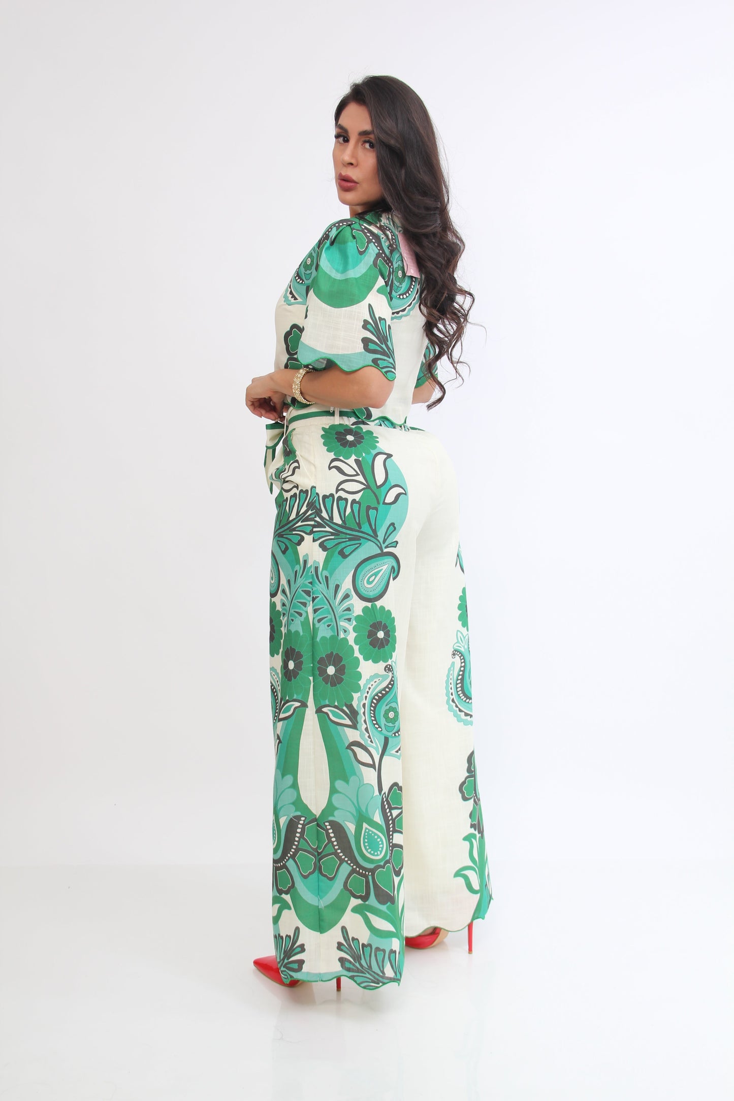 PANTALON FLOJO FLORES VERDES