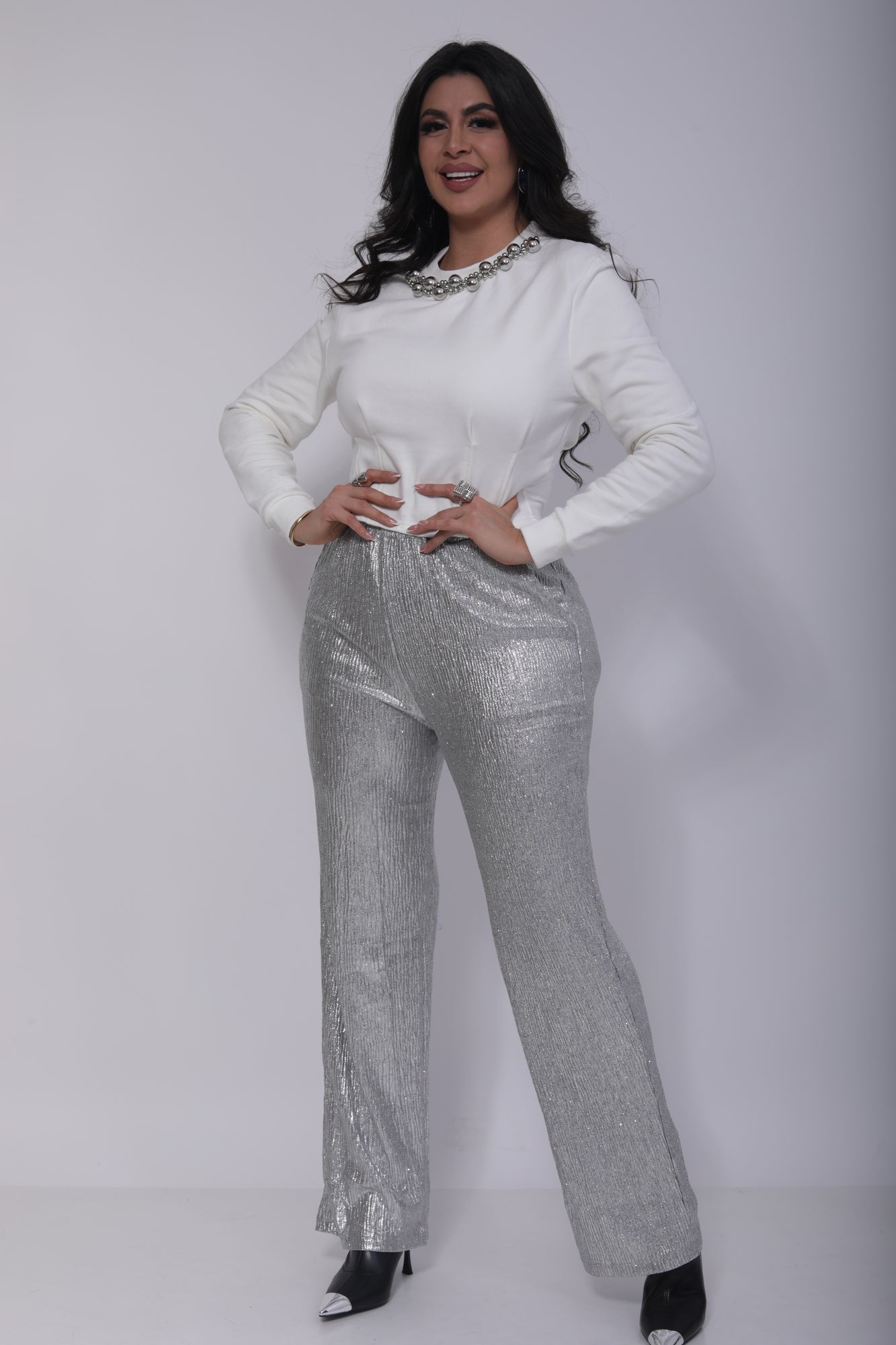 SUETER DE PERLAS PLATEADAS CUELLO