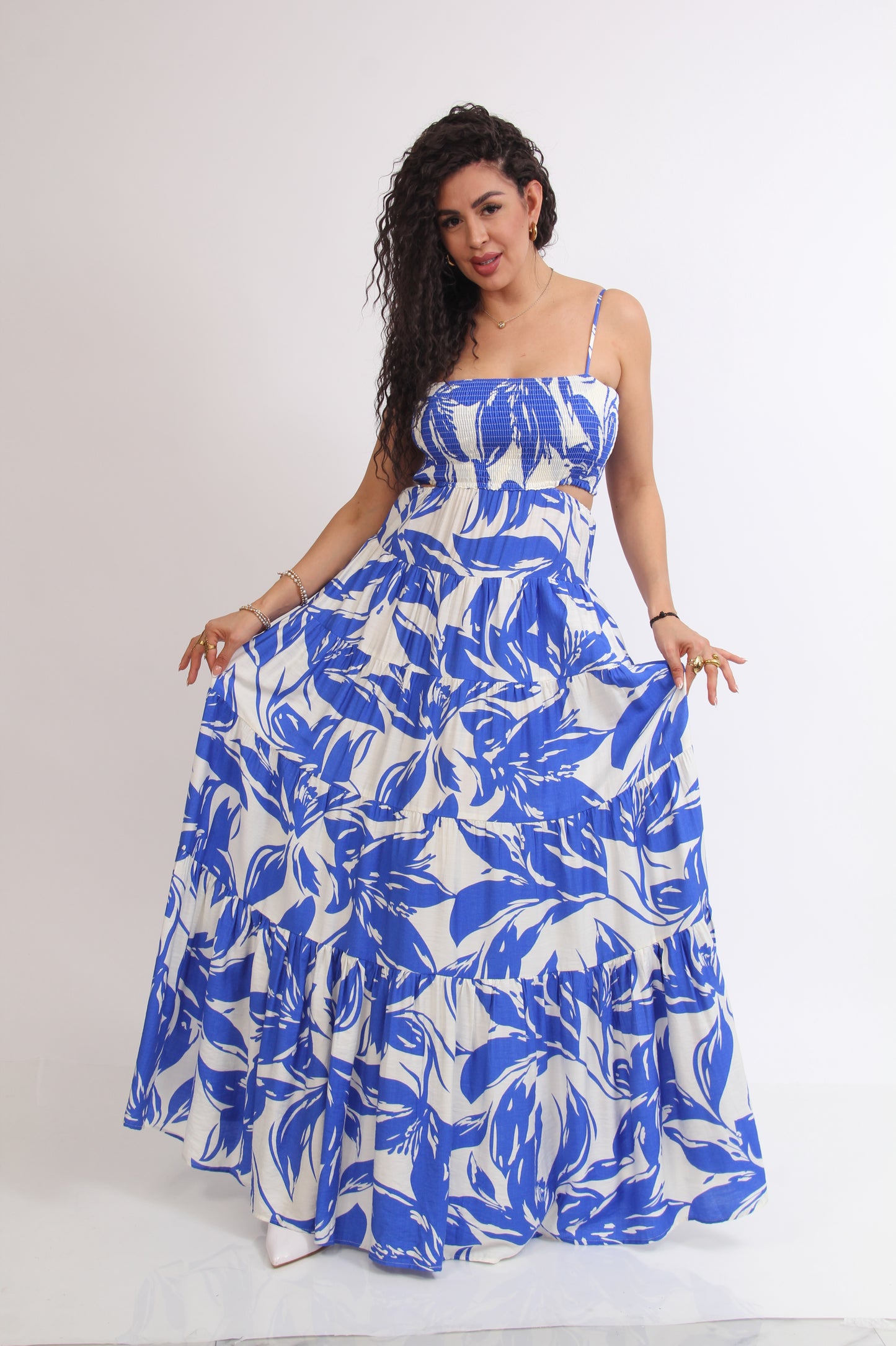 MAXI VESTIDO TIRANTES ESTAMPADO FLORES Y ESCOTE ESPALDA