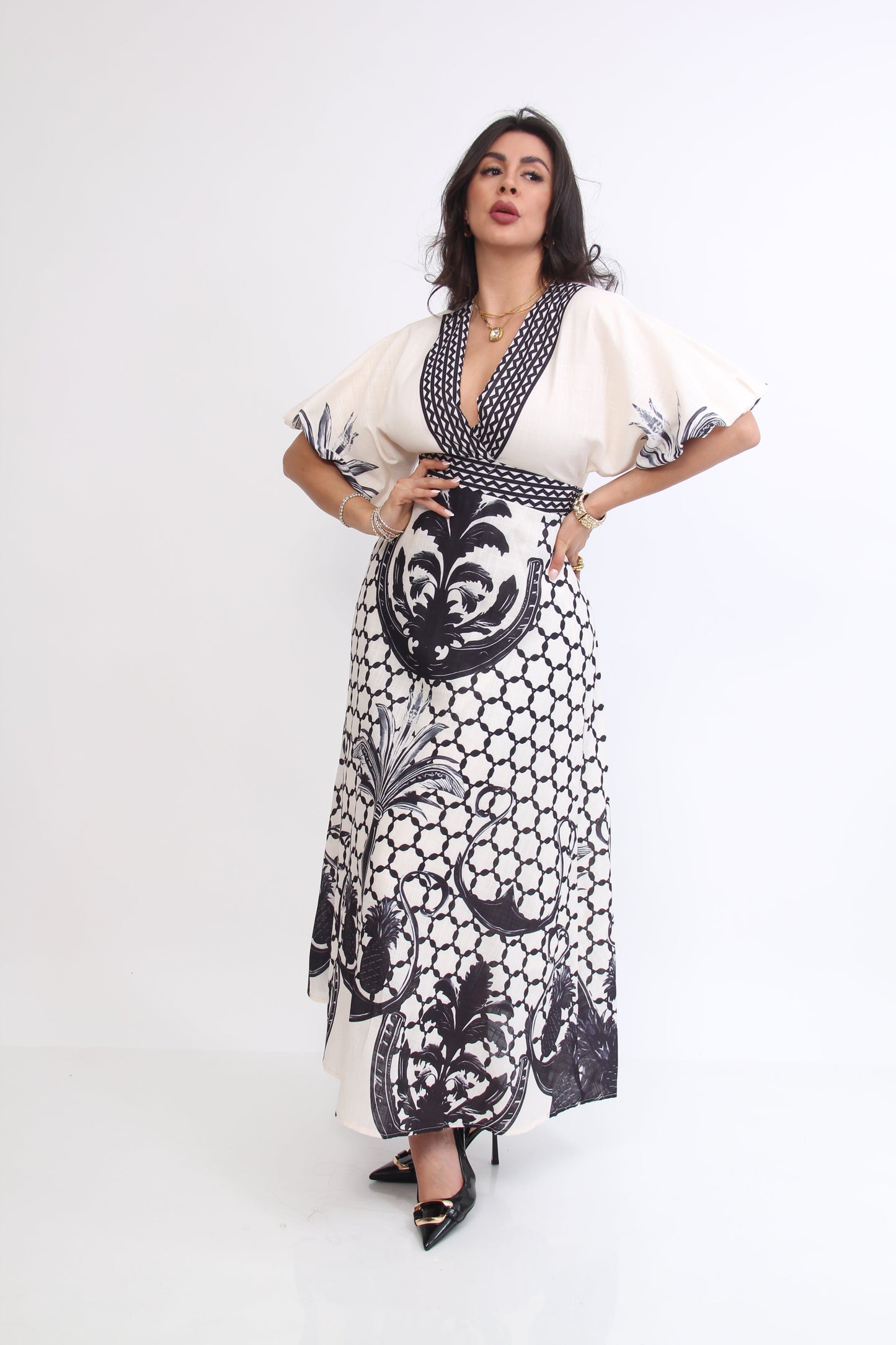 VESTIDO 3/4 AMPON  ESTAMPADO MANGA SEMI CORTA