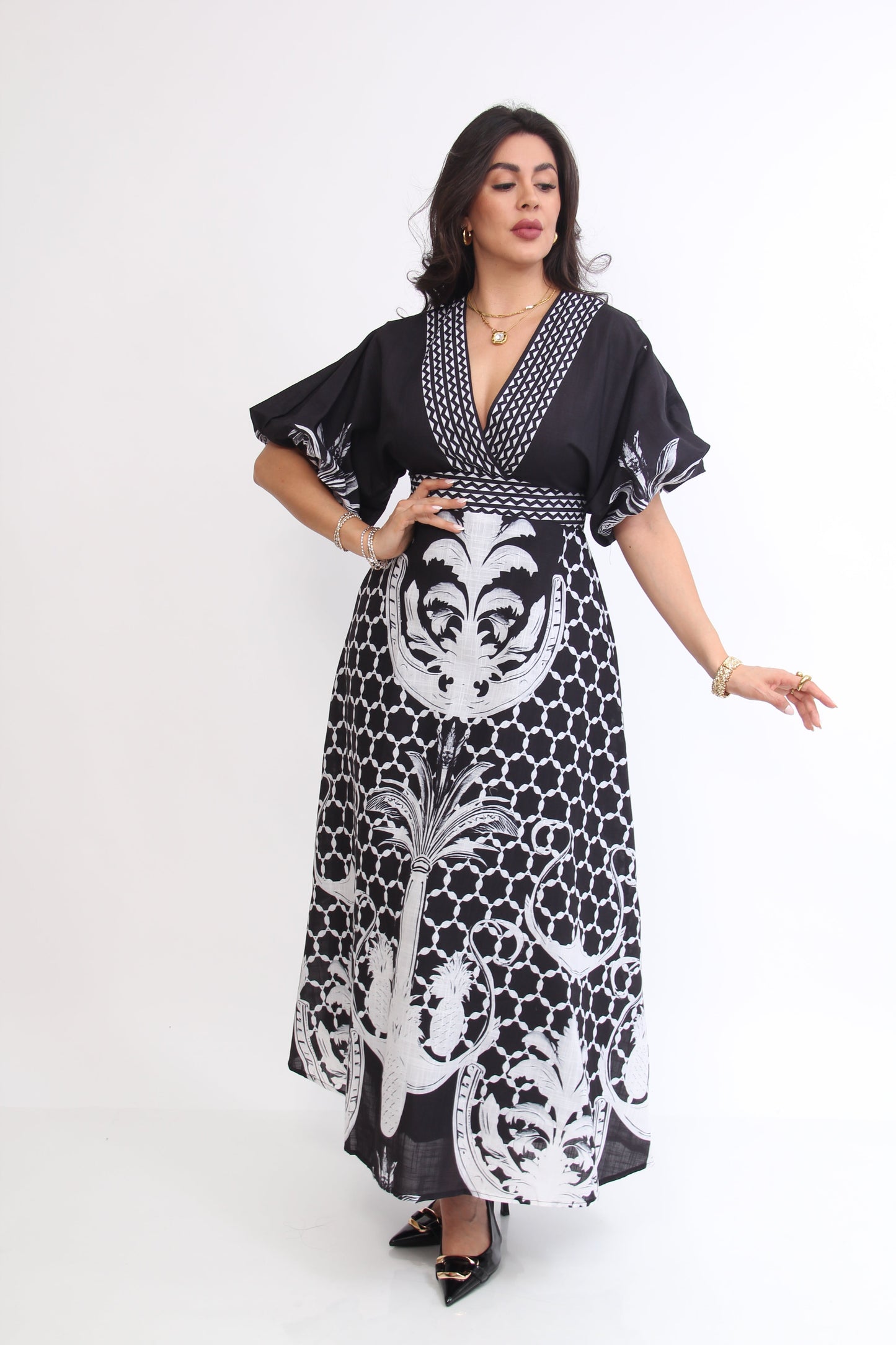 VESTIDO 3/4 AMPON  ESTAMPADO MANGA SEMI CORTA