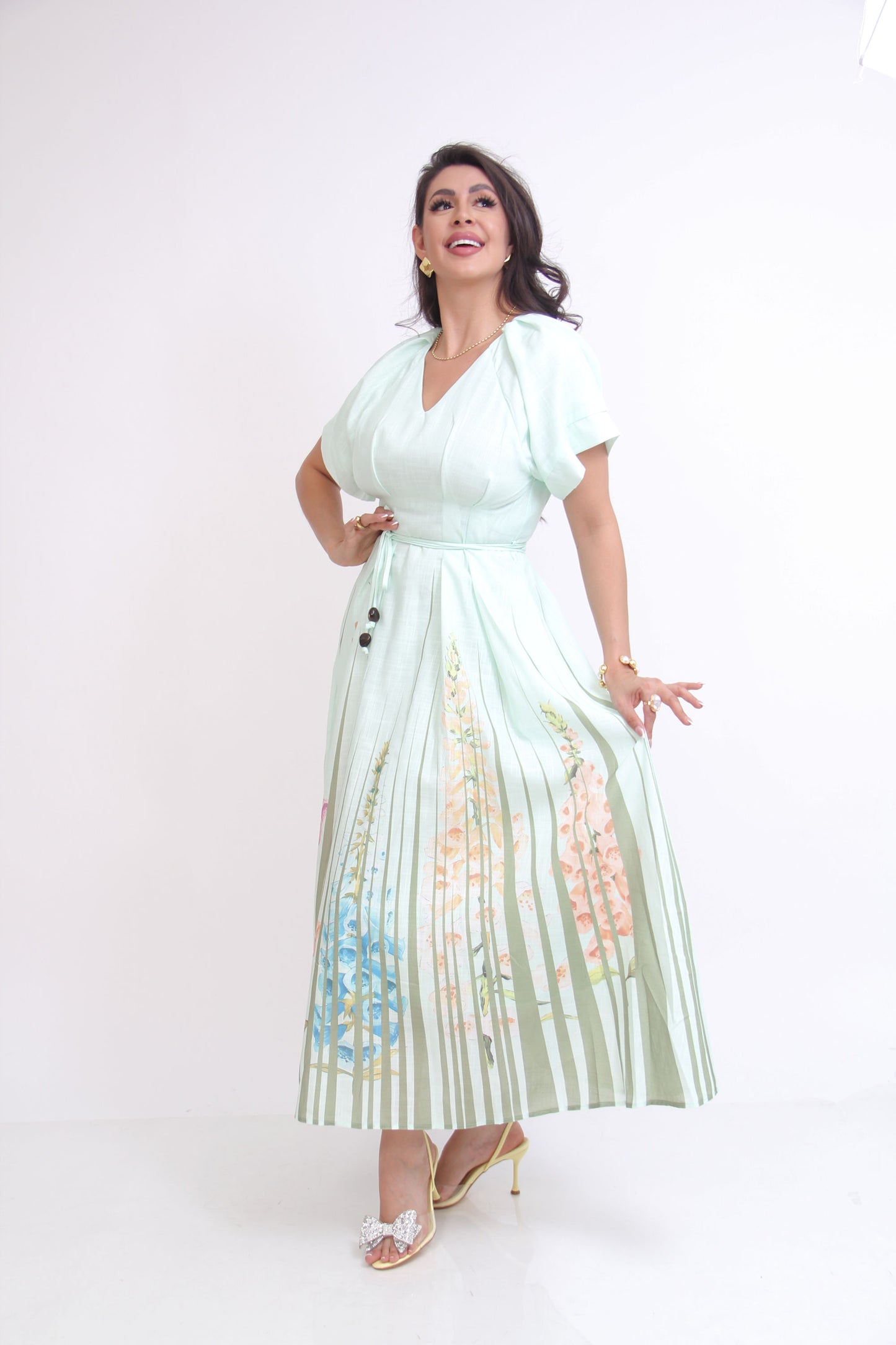 VESTIDO MANGA ALZADA FALDA LARGA TABLEADA