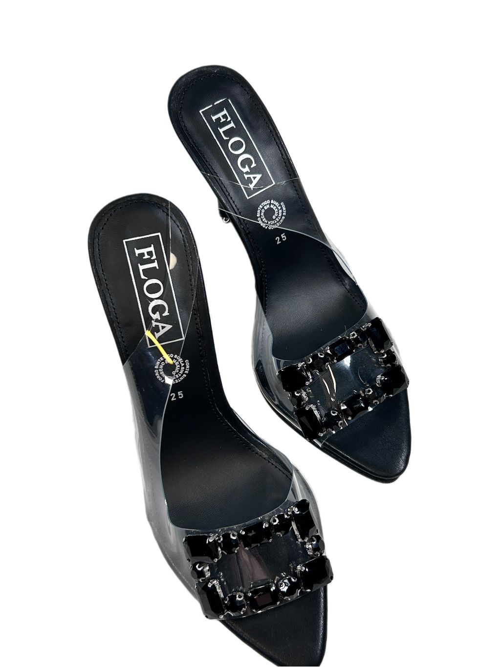 ZAPATILLA TRANSPARENTE HEBILLA