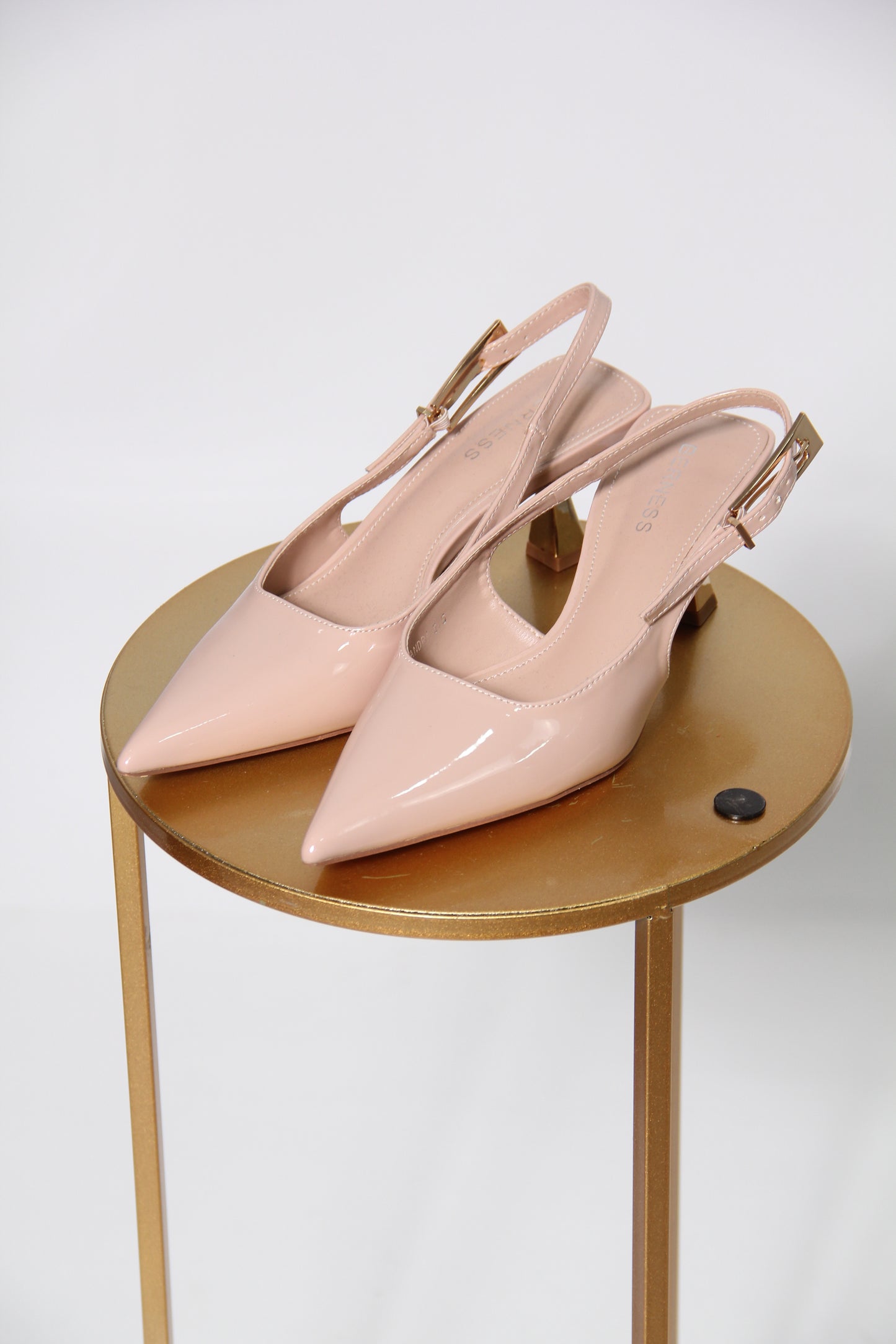 ZAPATILLA STILETTO TACON BAJO